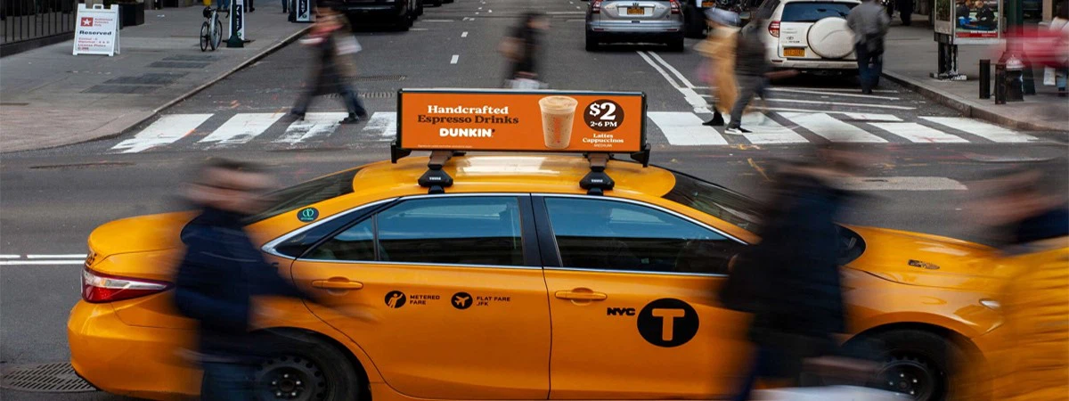 digital signage taxi digital signage taxi